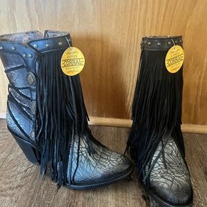 Corral boots
